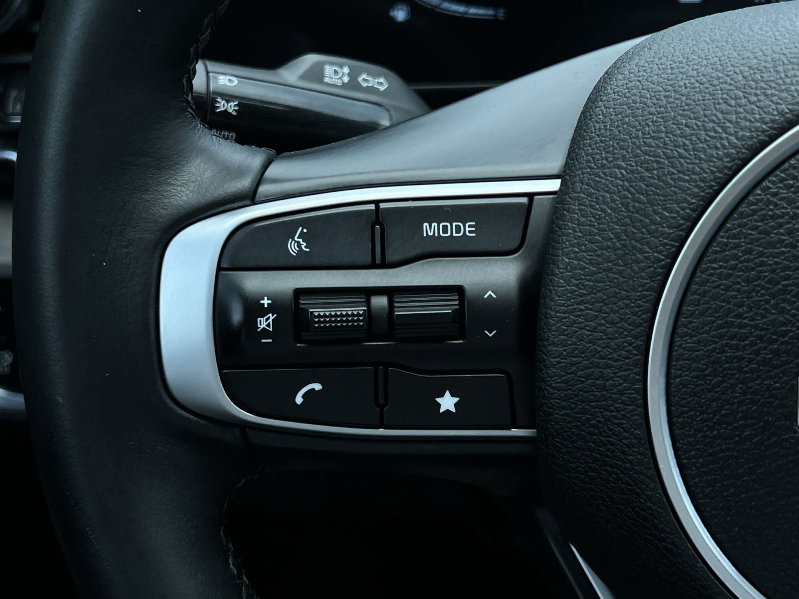 Used 2023 Kia Sportage X-Line w/ X-Line Premium Package AWD/4WD image 37