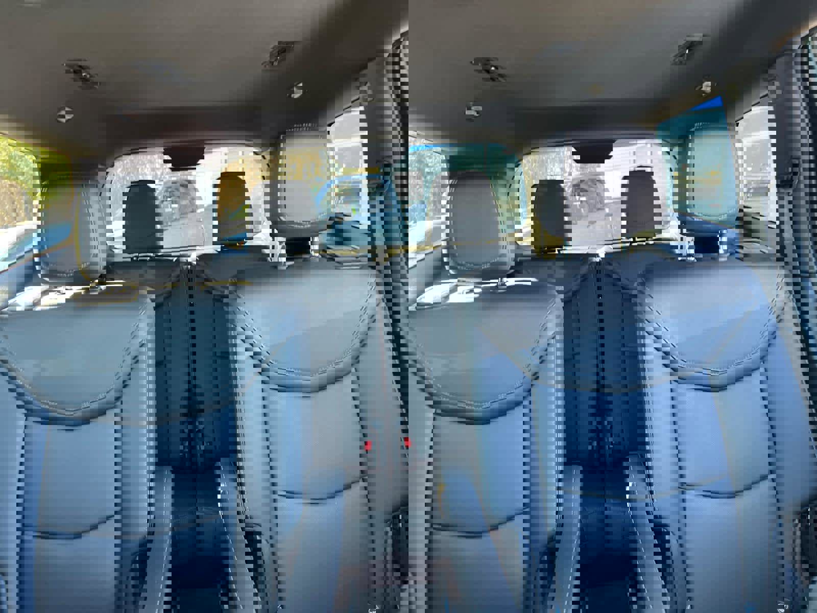 Certified 2025 Cadillac XT6 Premium Luxury image 27