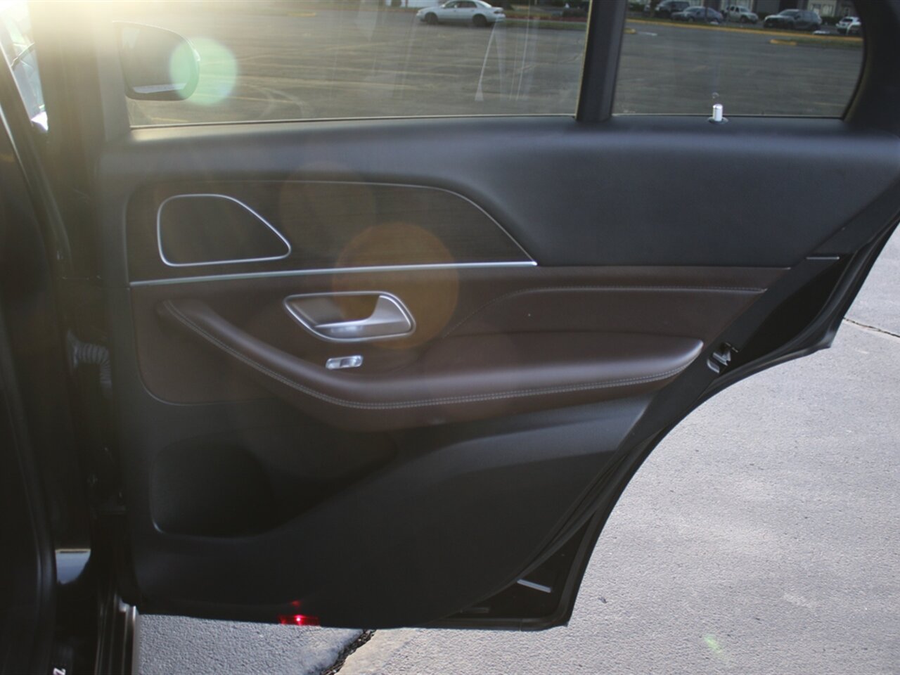 Used 2021 Mercedes-Benz GLE 350 4MATIC image 15
