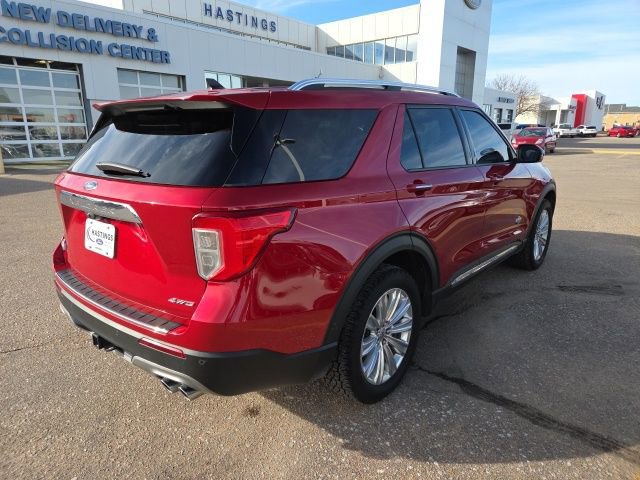Certified 2024 Ford Explorer King Ranch w/ Technology Package AWD/4WD image 12