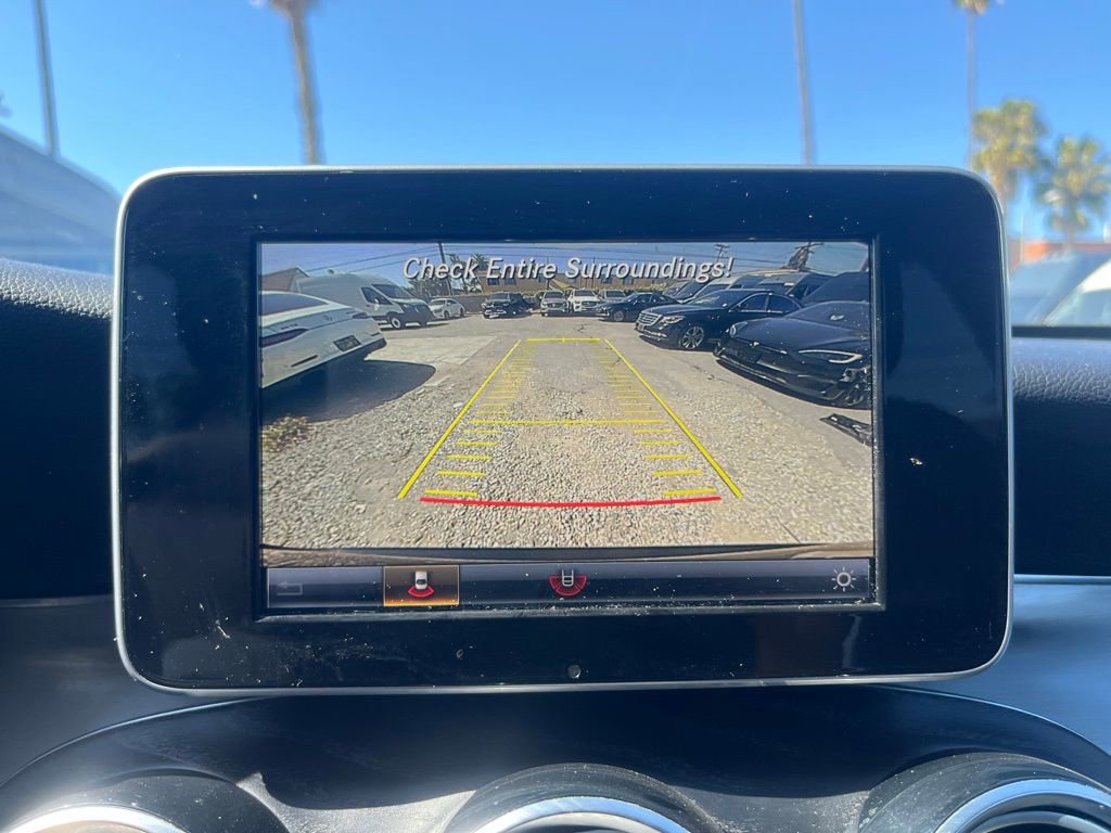 Used 2019 Mercedes-Benz GLC 300 w/ AMG Line image 18