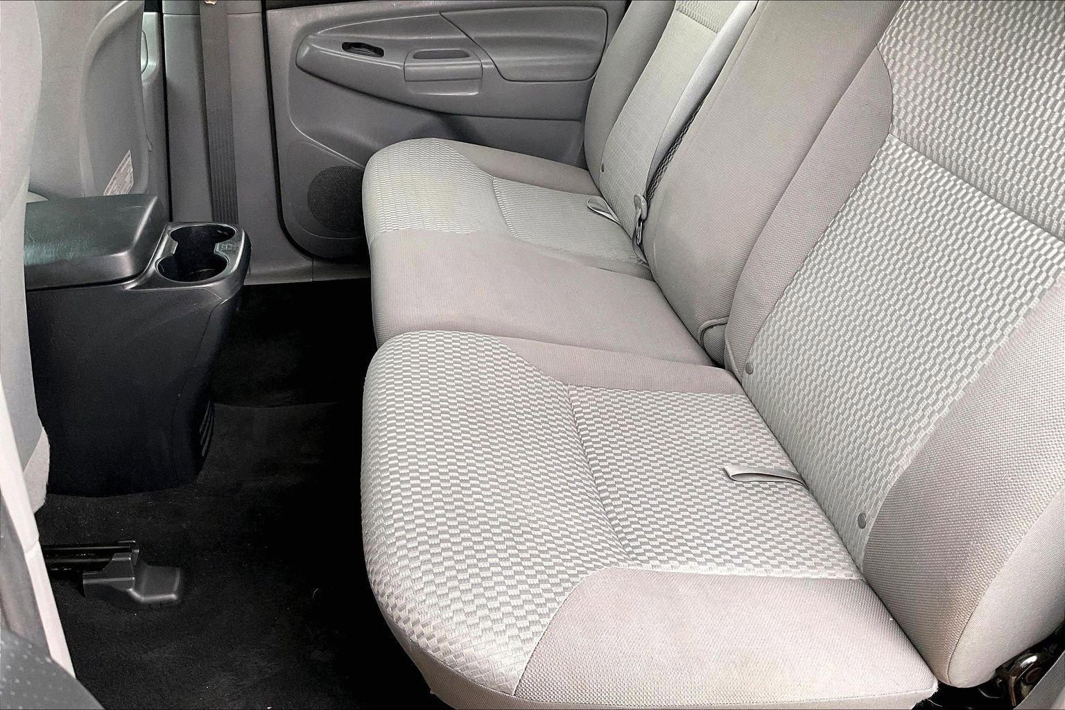 Used 2013 Toyota Tacoma PreRunner image 17