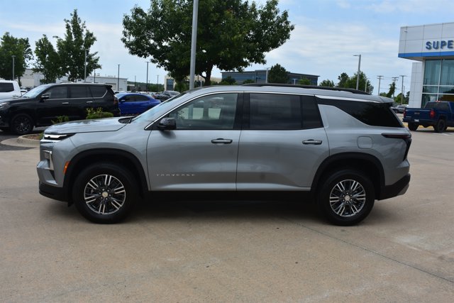 New 2026 Chevrolet Traverse LT w/ Driver Confidence Package FWD image 9