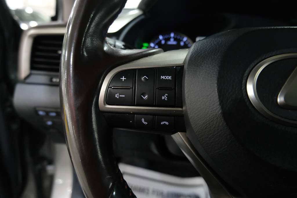 Used 2018 Lexus RX 350L AWD image 38