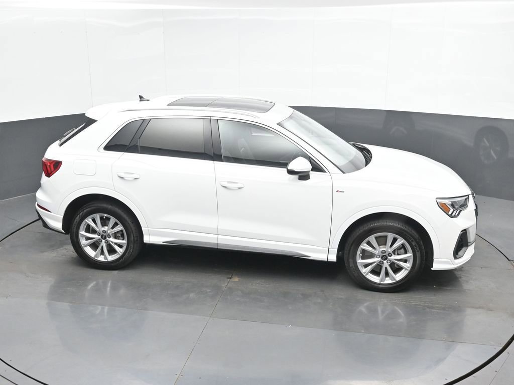 Used 2023 Audi Q3 2.0T Premium image 36