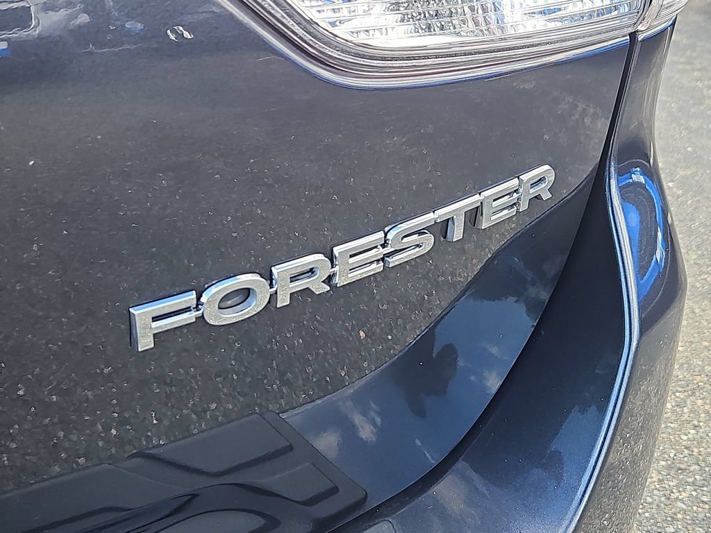 Used 2019 Subaru Forester Premium AWD/4WD image 10