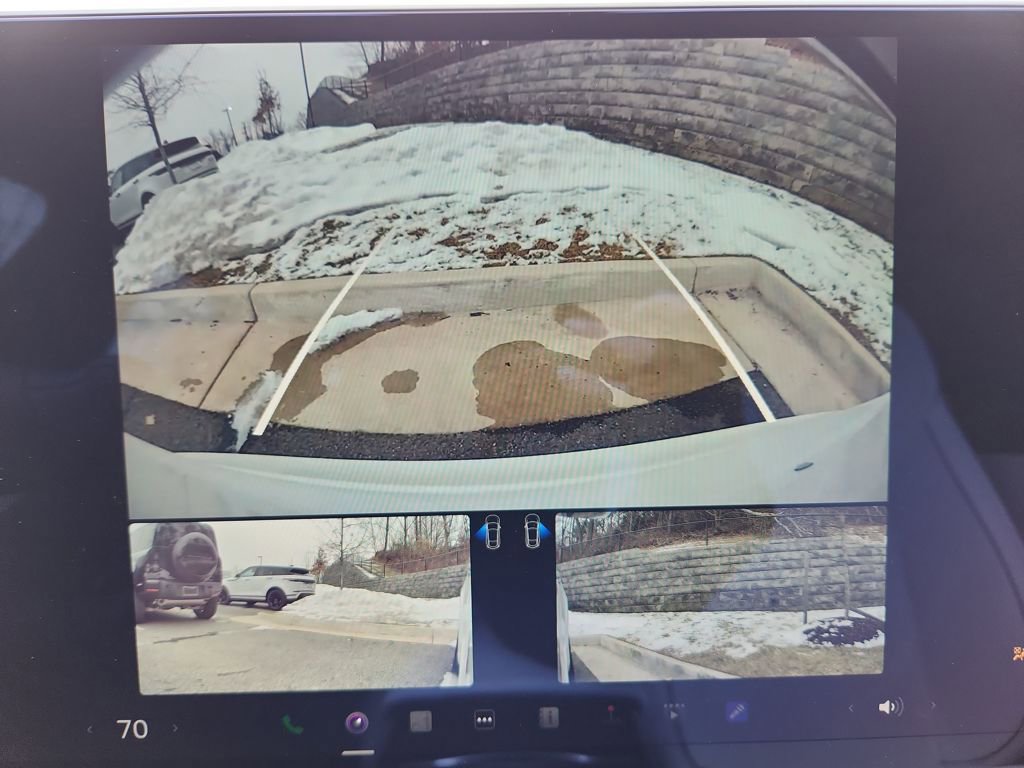 Used 2022 Tesla Model S Plaid image 22