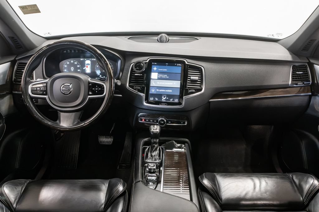 Used 2018 Volvo XC90 T6 Momentum w/ Convenience Package AWD/4WD image 27