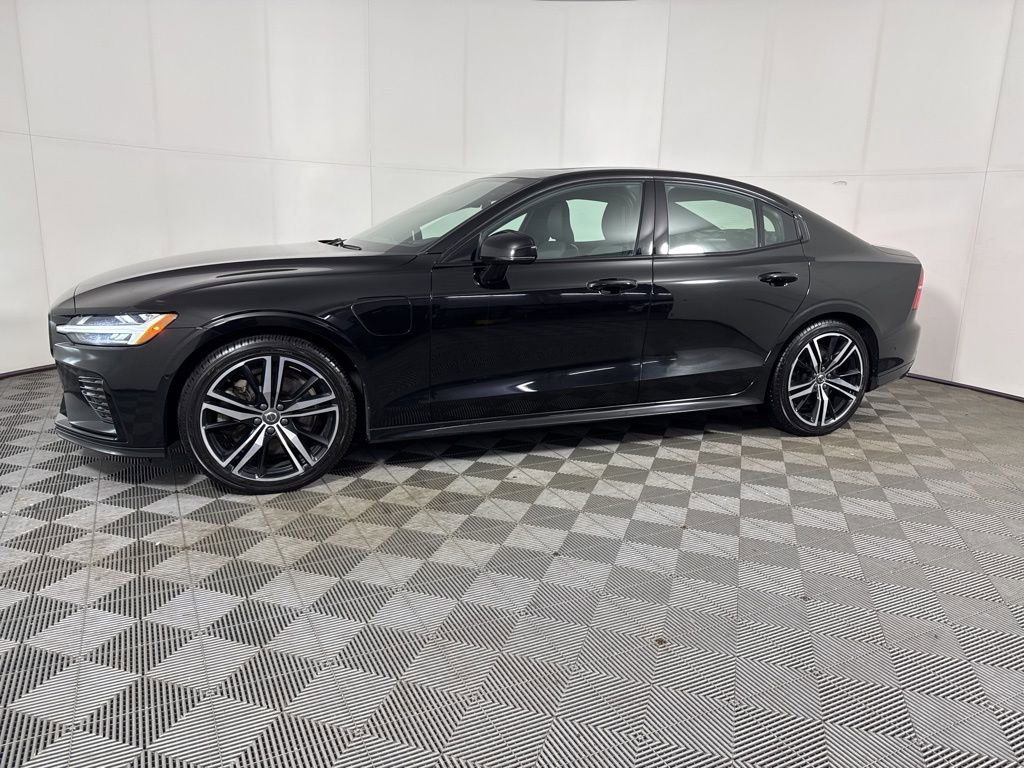Used 2021 Volvo S60 T8 R-Design AWD/4WD image 1