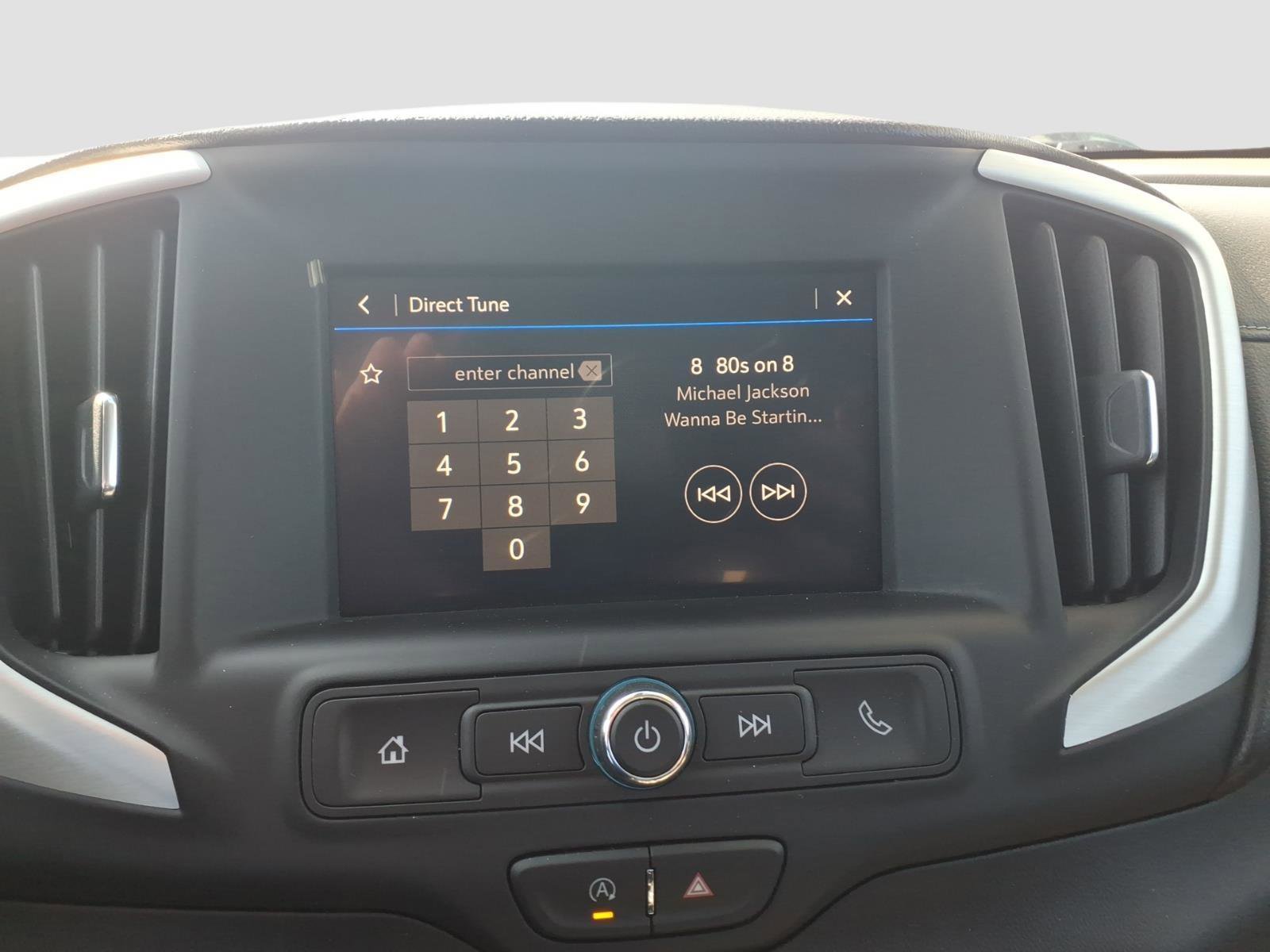 Used 2022 GMC Terrain SLE w/ Driver Convenience Package image 18