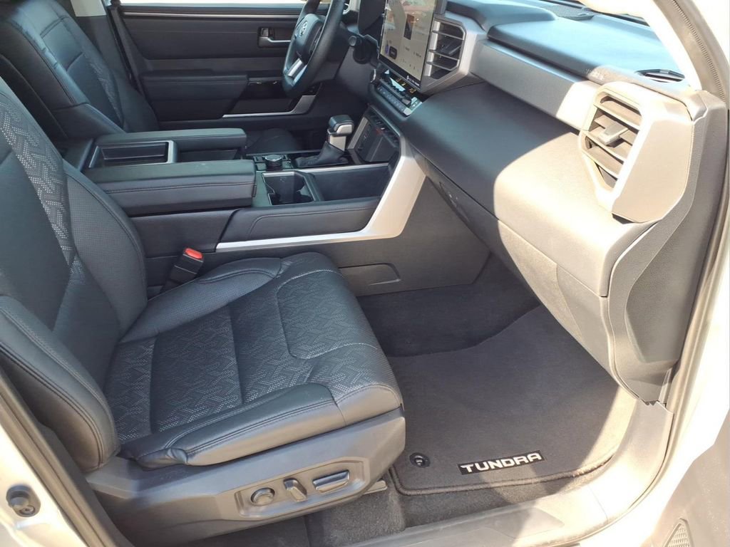 Used 2023 Toyota Tundra Limited w/ Power Package image 19