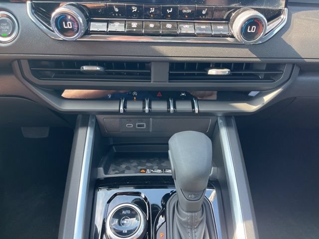 New 2026 Chevrolet Colorado Trail Boss AWD/4WD image 36