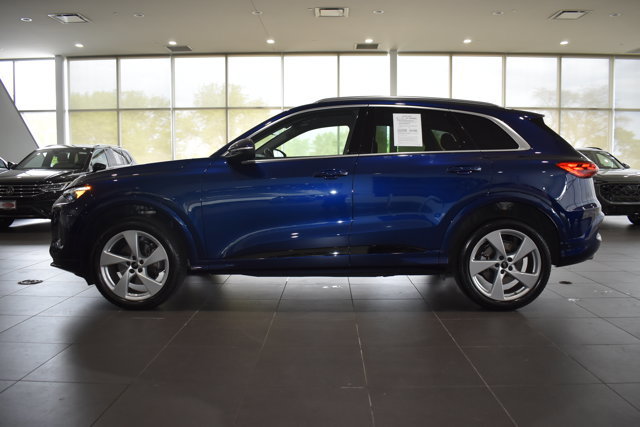 Used 2025 Audi Q5 Premium Plus w/ Premium Plus AWD/4WD image 7