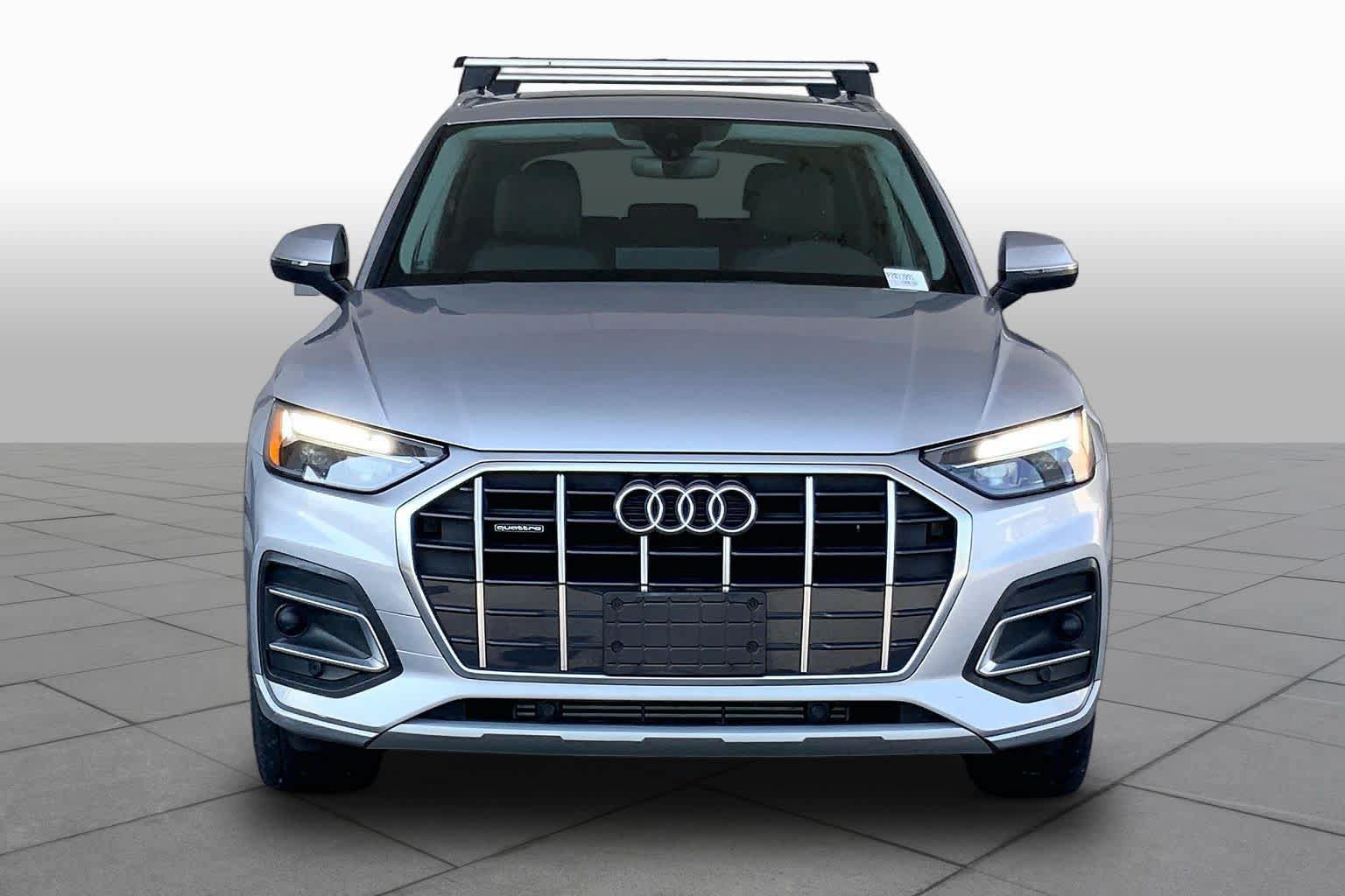 Used 2023 Audi Q5 2.0T Premium w/ Convenience Package AWD/4WD image 4