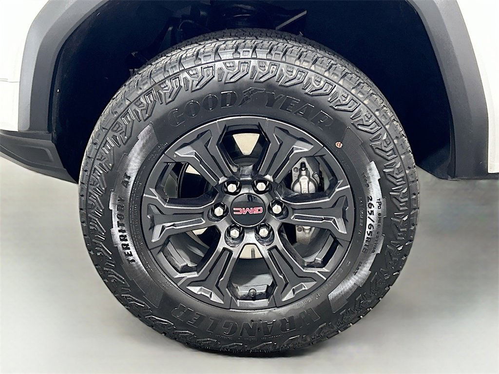 Used 2025 GMC Canyon Elevation w/ Convenience Package image 28