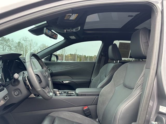 Used 2023 Lexus RX 350 w/ Accessory Package (Z1) image 11