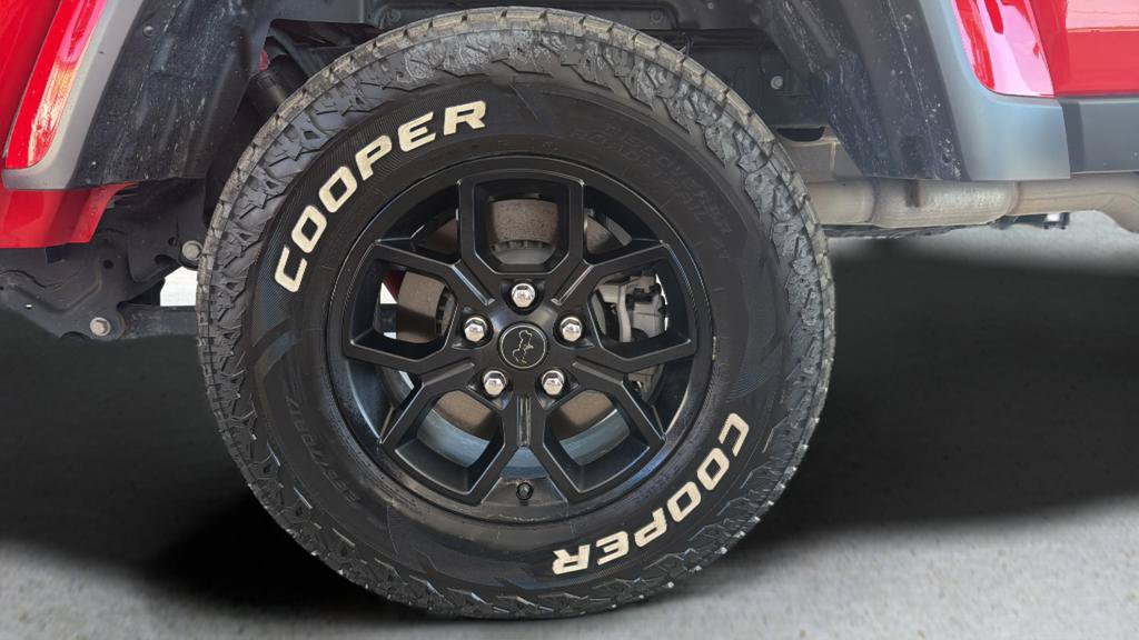 Used 2024 Jeep Gladiator Sport AWD/4WD image 27