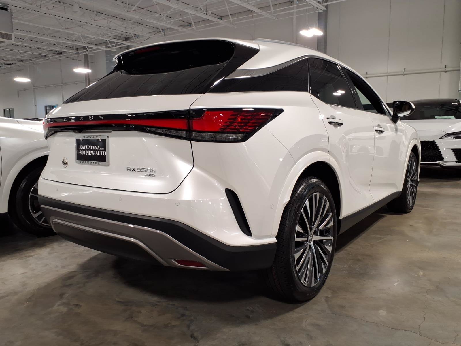 New 2026 Lexus RX 350 w/ Convenience Package AWD/4WD image 16
