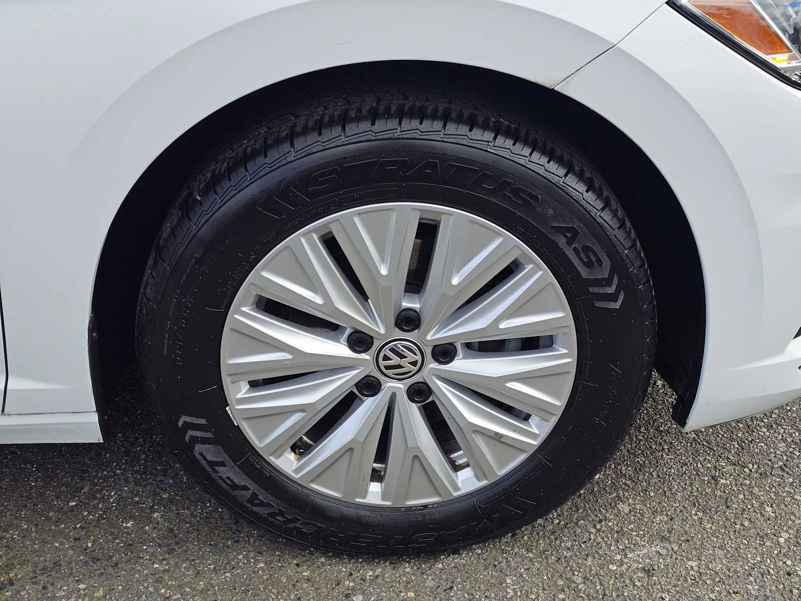 Used 2019 Volkswagen Jetta S w/ Driver Assistance Package image 9