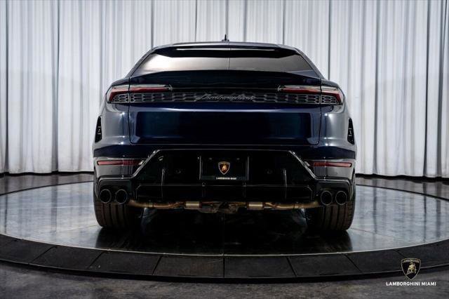 Used 2025 Lamborghini Urus SE AWD/4WD image 12