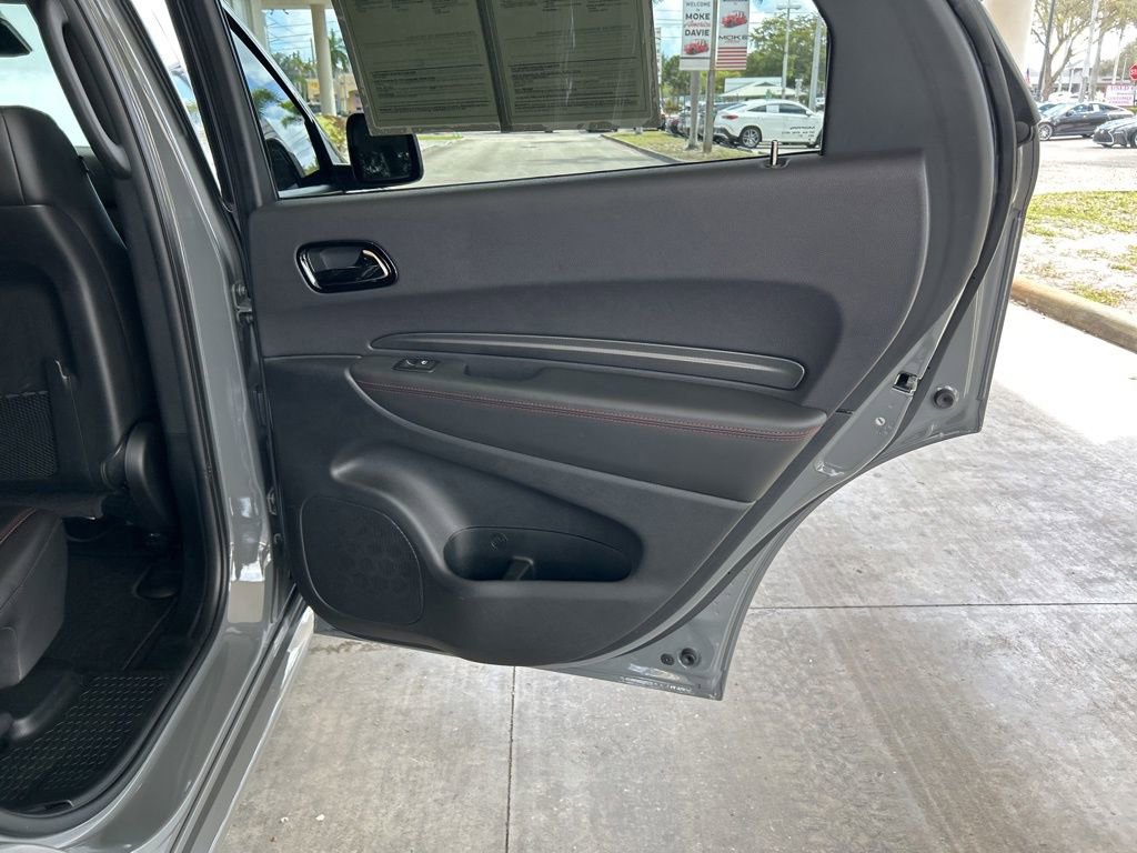 Used 2023 Dodge Durango GT image 32