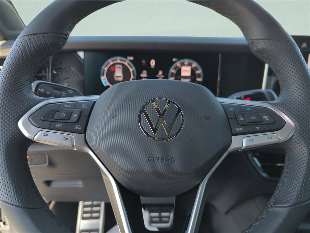 New 2026 Volkswagen Tiguan SE R-Line image 35