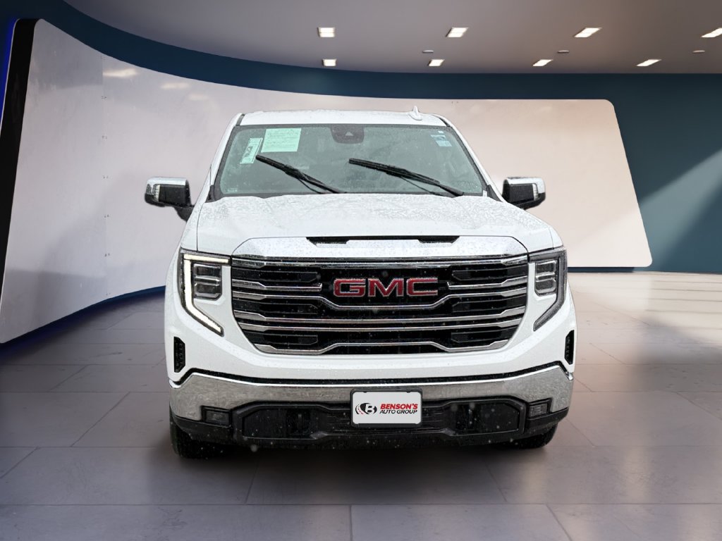 Used 2025 GMC Sierra 1500 SLT AWD/4WD image 8