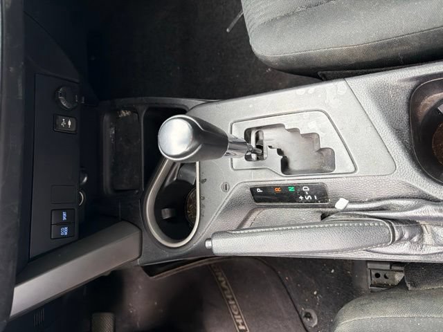 Used 2017 Toyota RAV4 LE FWD image 17