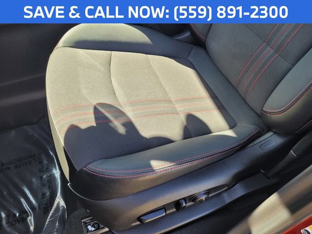 Used 2024 Chevrolet Equinox RS FWD image 12