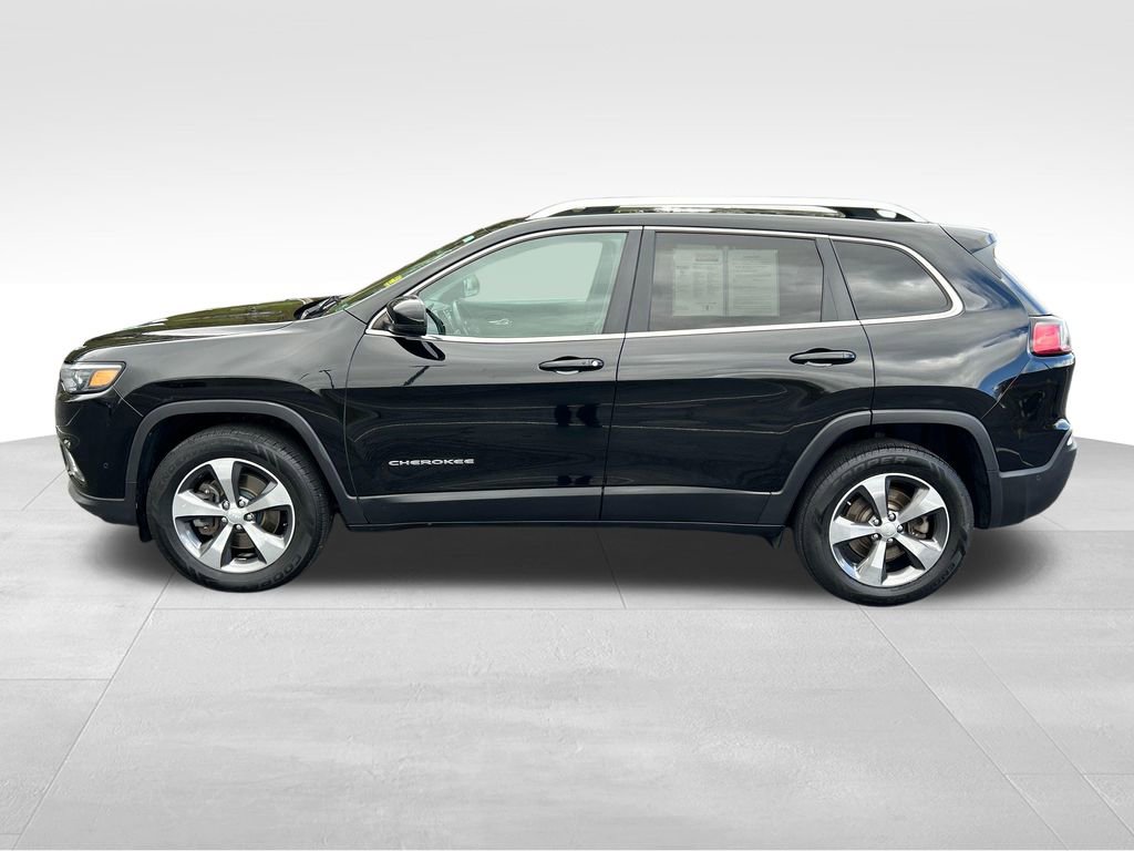 Used 2019 Jeep Cherokee Limited w/ Luxury Group AWD/4WD image 2