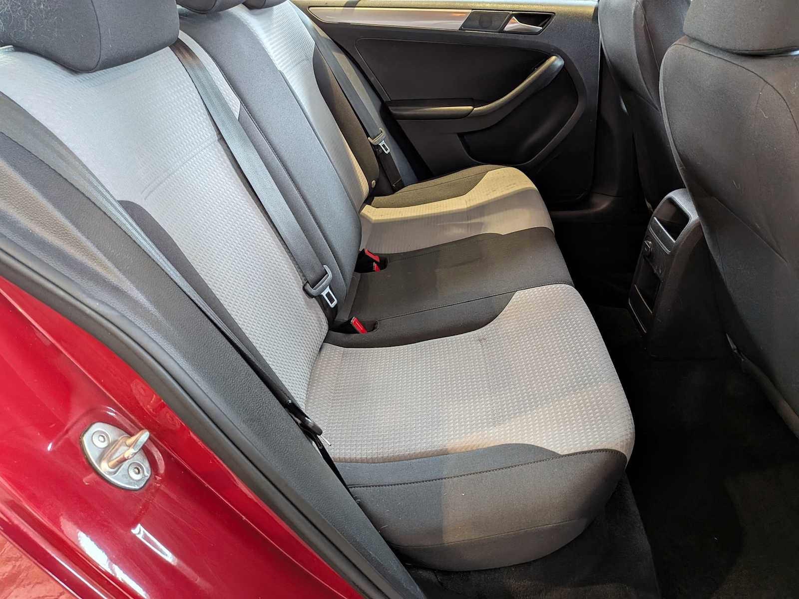 Used 2018 Volkswagen Jetta S image 18