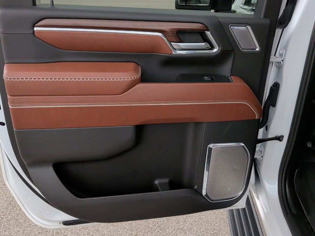 Used 2024 GMC Sierra 2500 Denali Ultimate image 38