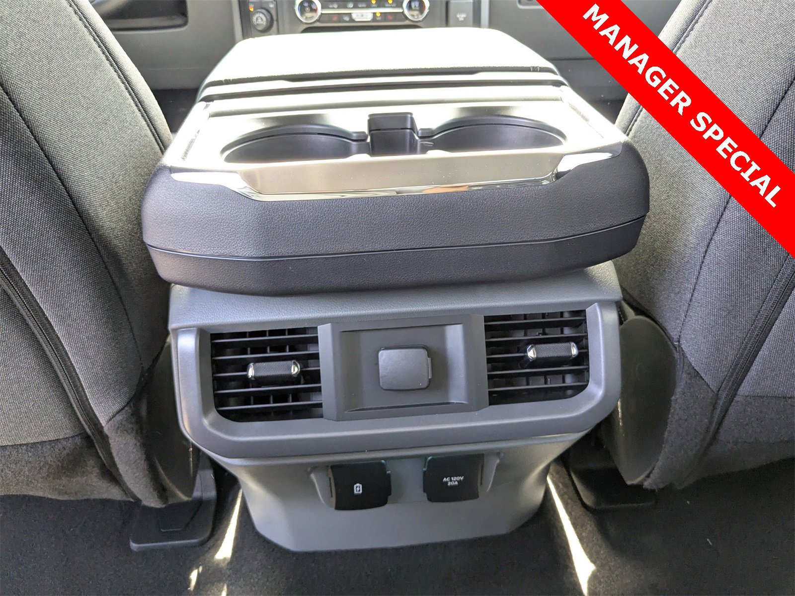 New 2025 Ford F150 XLT w/ Equipment Group 303A High image 21