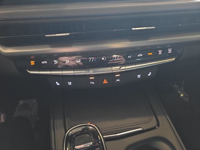 Certified 2024 Cadillac XT4 Sport image 25