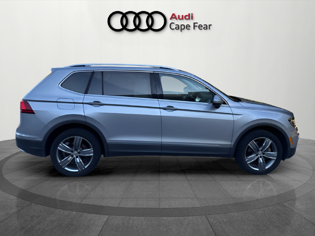Used 2019 Volkswagen Tiguan SEL Premium AWD/4WD image 8