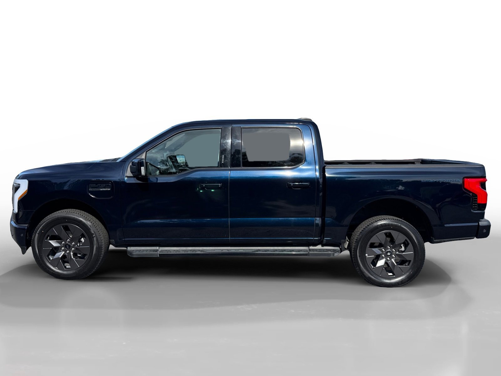 Certified 2022 Ford F150 Lightning Lariat image 2