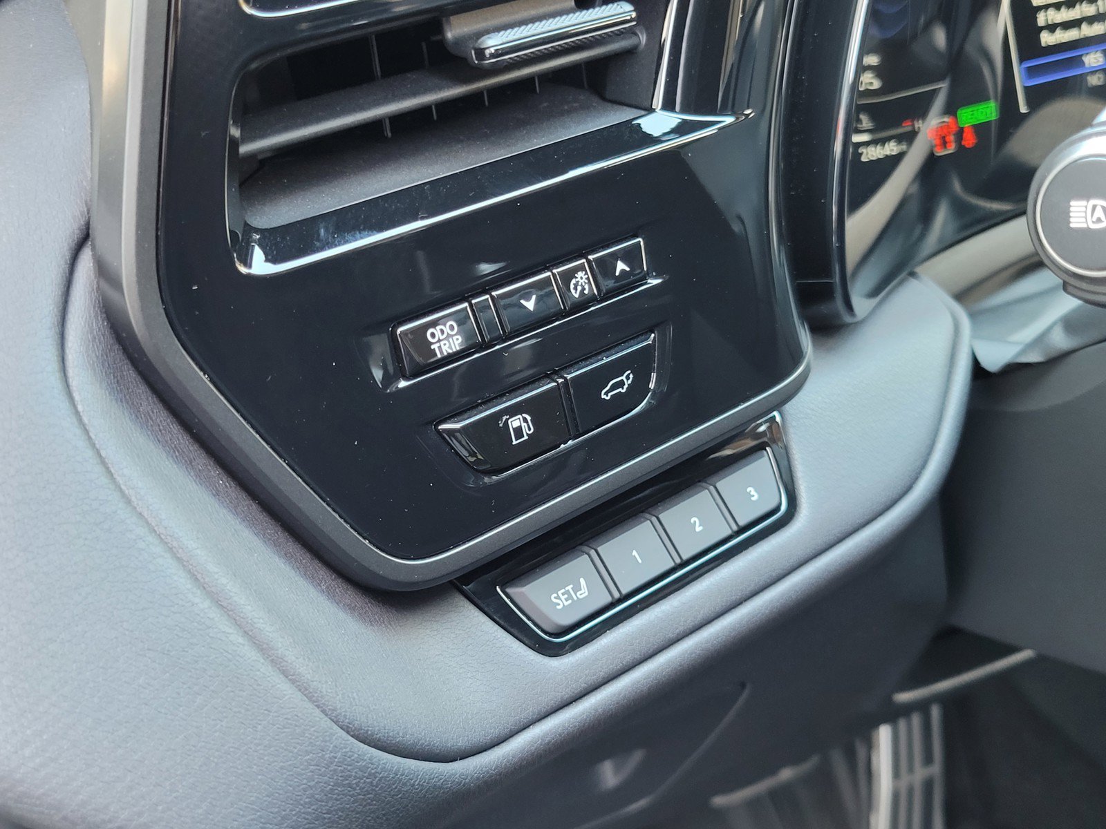 Certified 2024 Lexus TX 500h AWD w/ Technology Package image 18