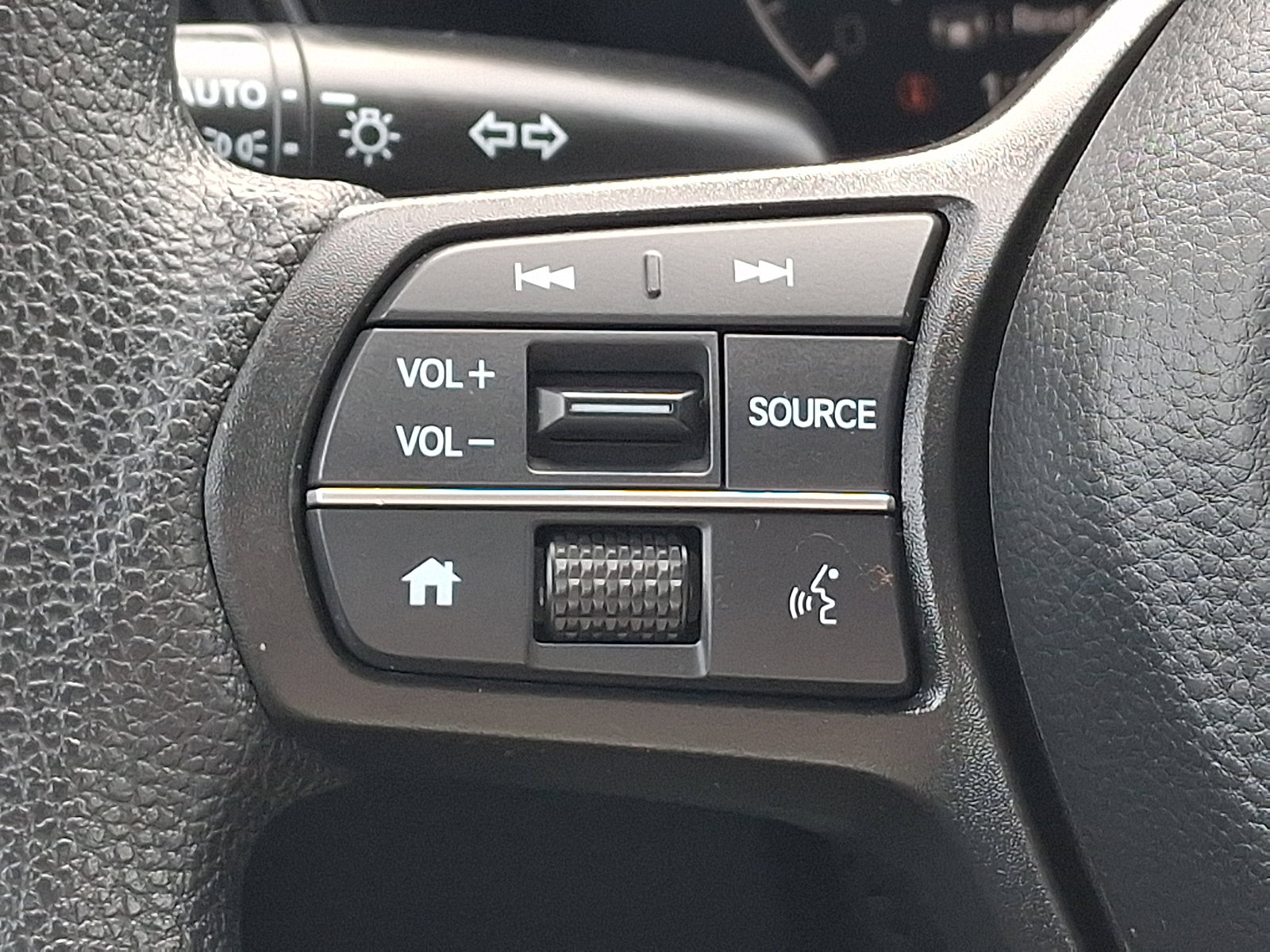 Used 2024 Honda CR-V EX image 22