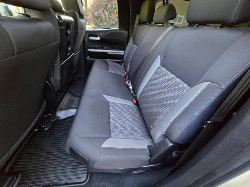 Used 2018 Toyota Tundra SR5 image 13