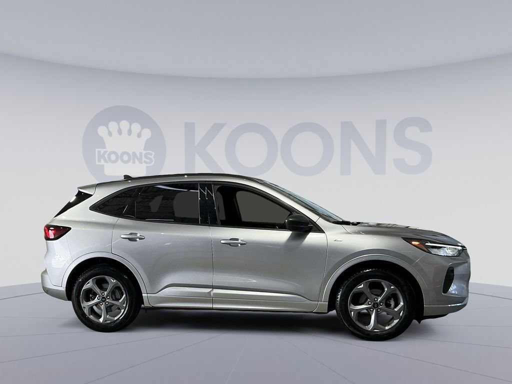 Used 2024 Ford Escape ST-Line w/ Tech Pack #1 image 17