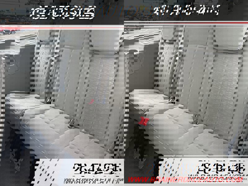 Used 2012 Ford Expedition EL XLT image 5