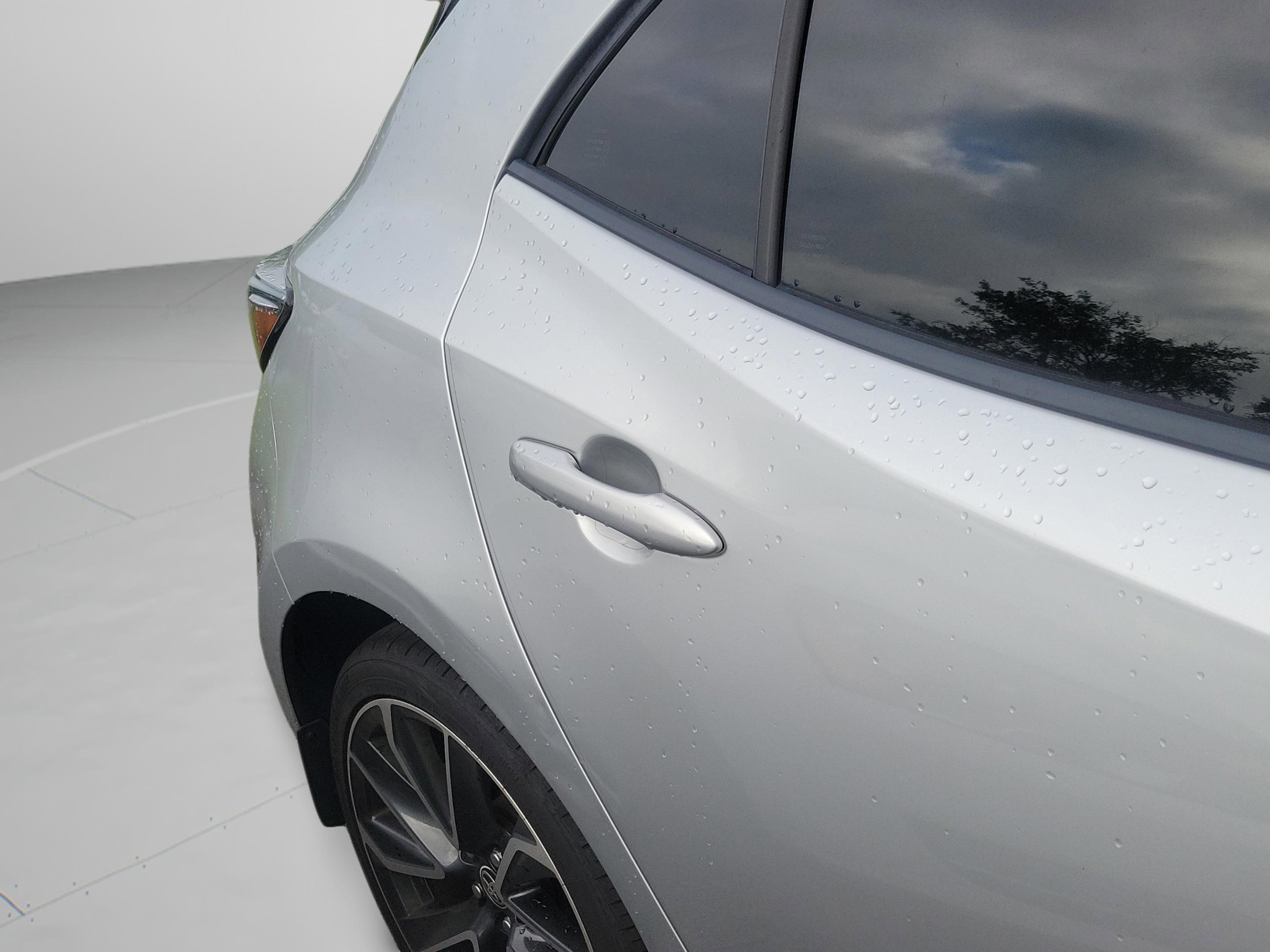 Used 2021 Toyota Corolla XSE FWD image 19