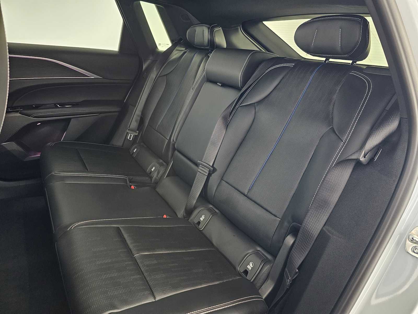 New 2026 Cadillac Lyriq Luxury image 17