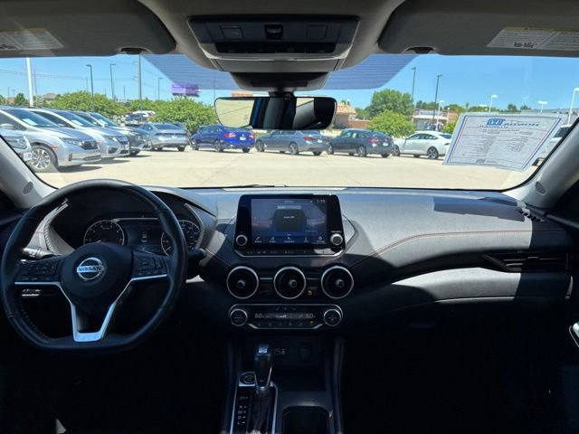 Used 2023 Nissan Sentra SR w/ SR Premium Package FWD image 28
