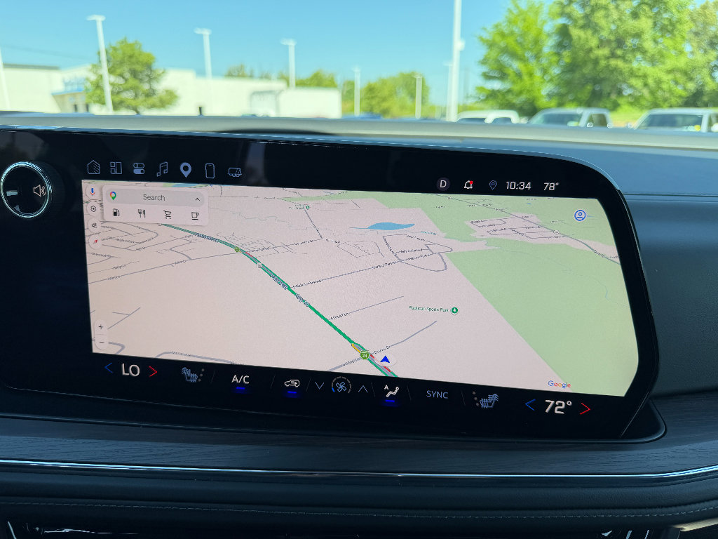 Used 2025 Chevrolet Suburban Z71 AWD/4WD image 41