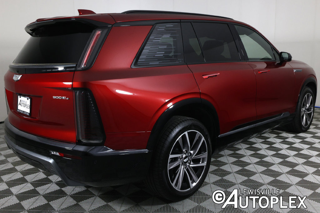 Used 2026 Cadillac Vistiq Sport w/ LPO, Floor Liner Package AWD/4WD image 5