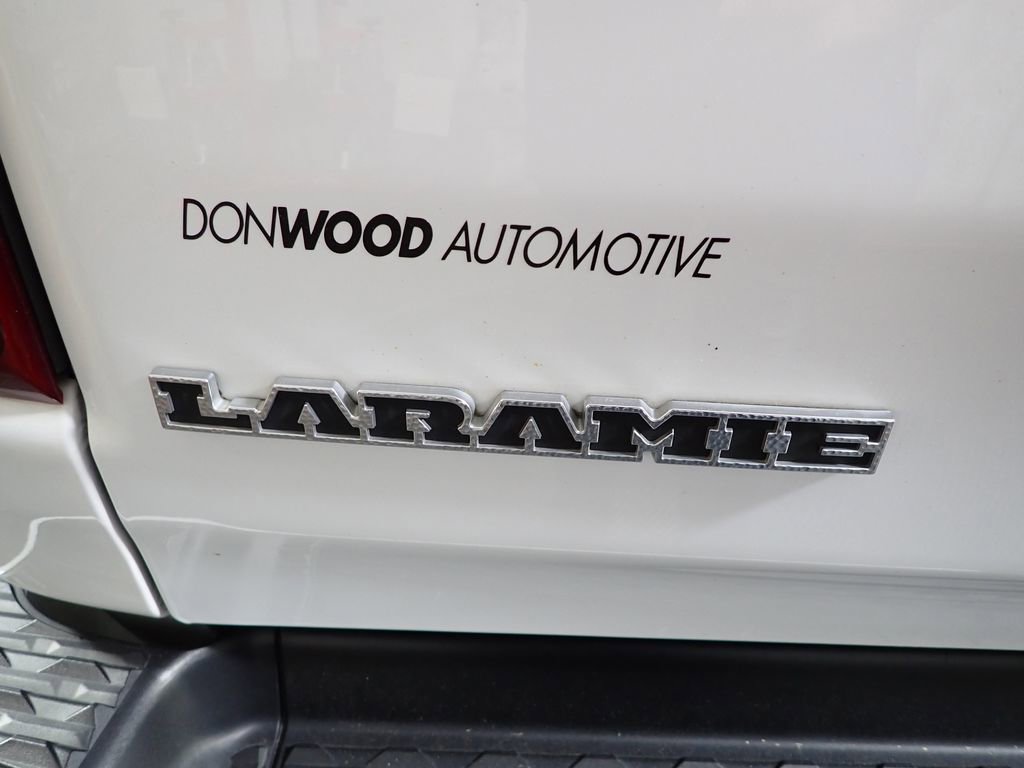 Used 2022 RAM 1500 Laramie w/ Sport Appearance Package AWD/4WD image 15