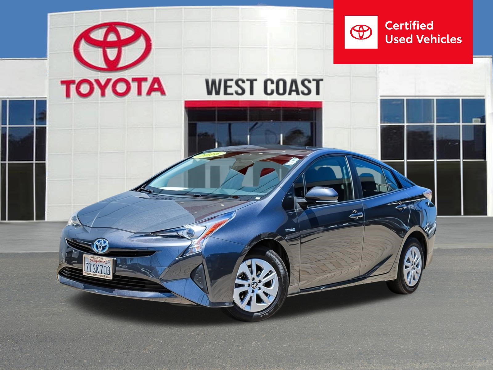 Certified 2016 Toyota Prius Two FWD image 1