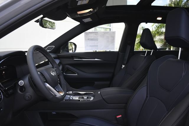 New 2026 INFINITI QX60 Sport w/ Dark Cargo Package image 25