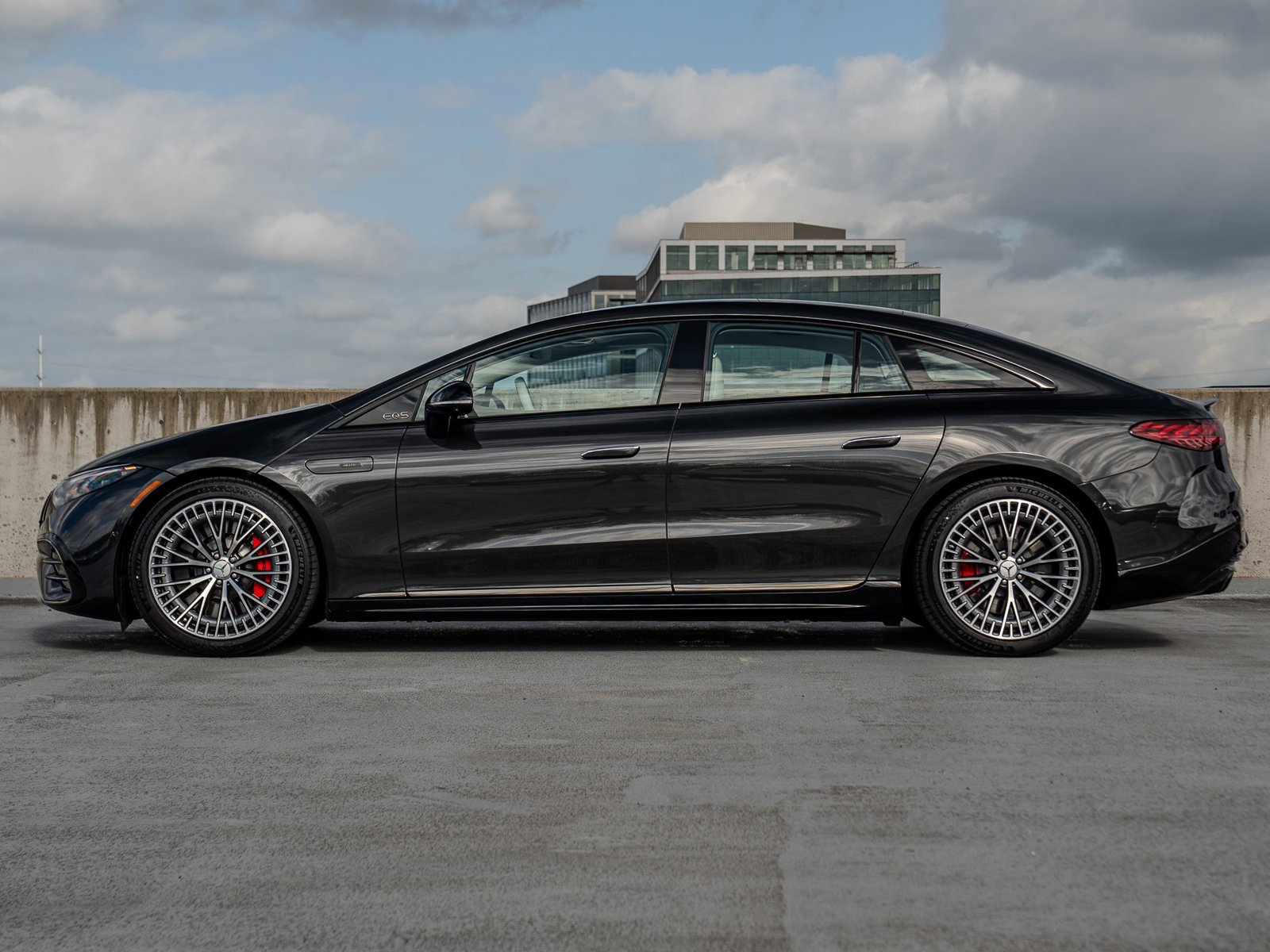 Used 2025 Mercedes-Benz EQS AMG 4MATIC image 3